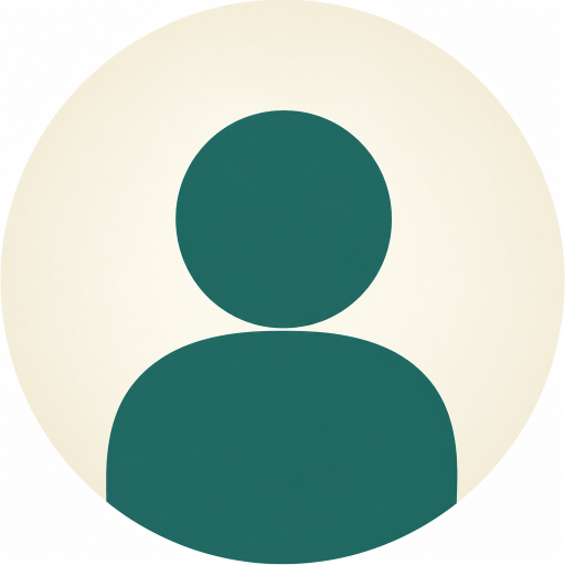 مدیر مجتمع آموزشی آیین