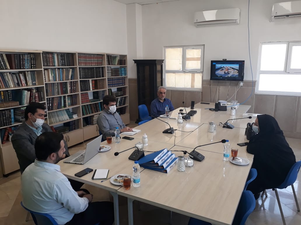 نشست شورای دبیرستان با کارشناس مسئول مشاوره ناحیه4 آموزش و پرورش